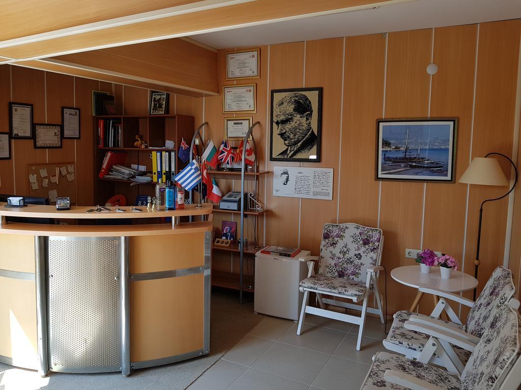 Flora Hotel Burhanli Екстериор снимка