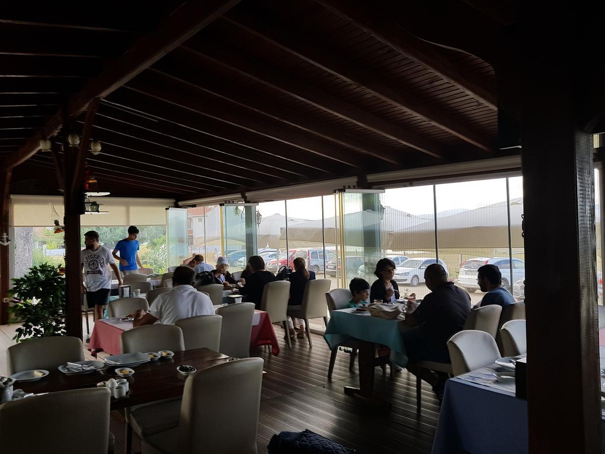 Flora Hotel Burhanli Екстериор снимка